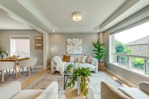 5360 Cachet Crescent, ON L7L 7N6
