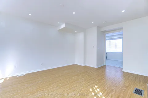 3 Hobart Gardens, ON L6X 0J1