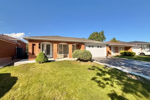 7461 Netherwood Road, ON L4T 2N7