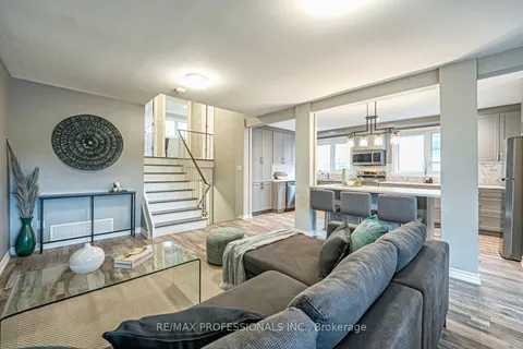 794 Embassy Avenue, ON L5J 2Y2