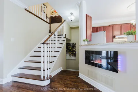 73 Pergola Way, ON L6Y 5N1