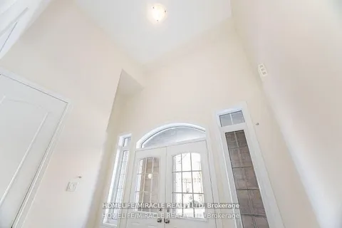84 Roulette Crescent, ON L7A 4R6