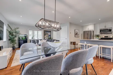 1 Chiswick Avenue, ON M6M 4T5