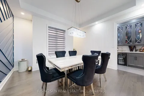 37 Midmorning Road, ON L6X 5R5