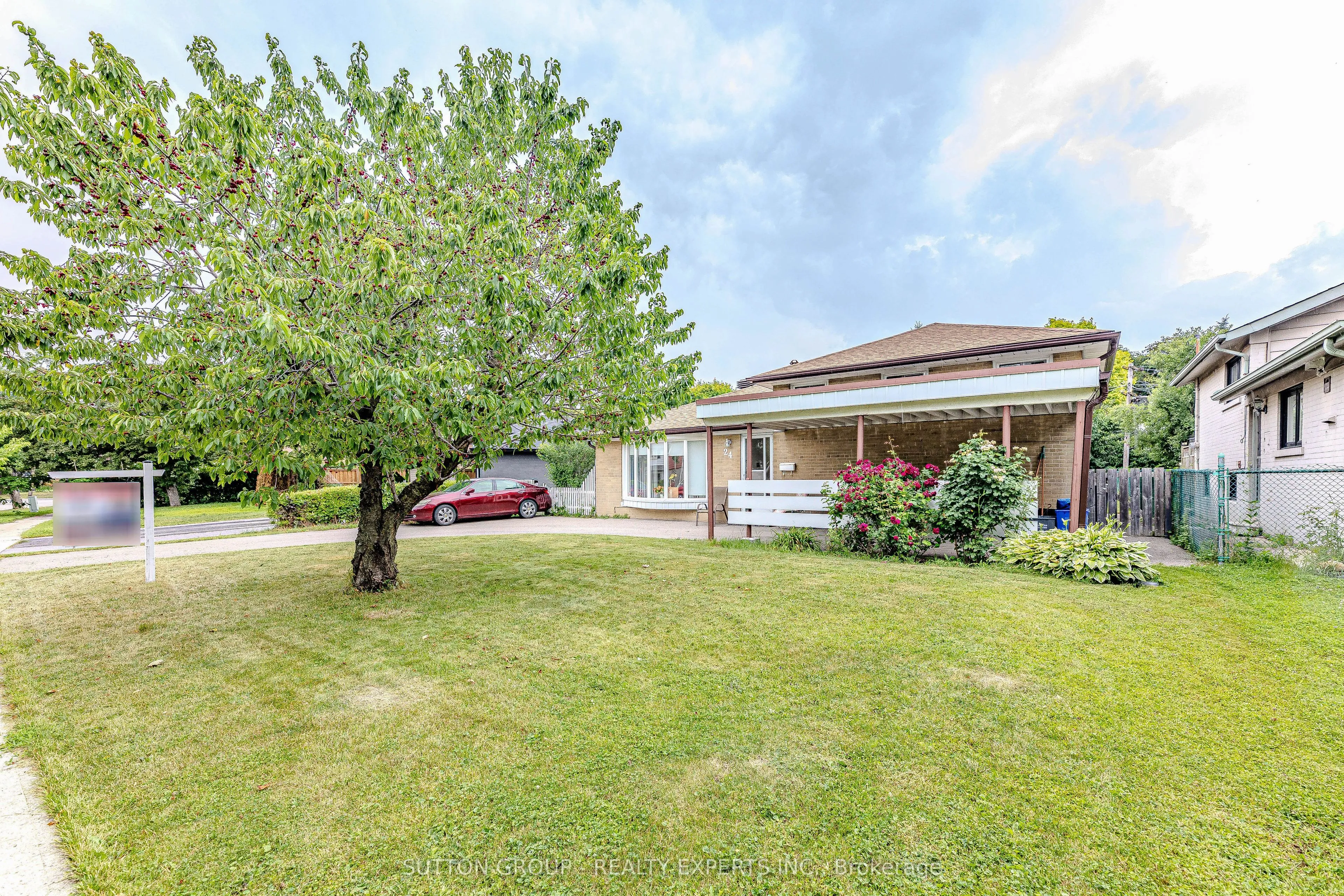 24 Vanderbrent Crescent, ON M9R 3W8
