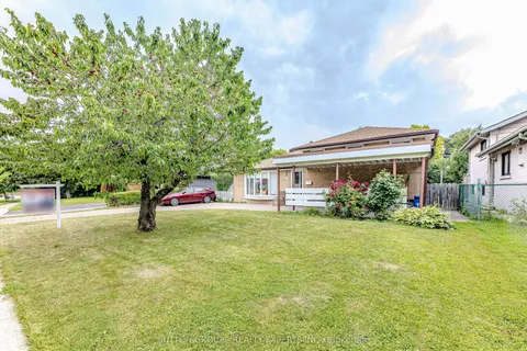 24 Vanderbrent Crescent, ON M9R 3W8