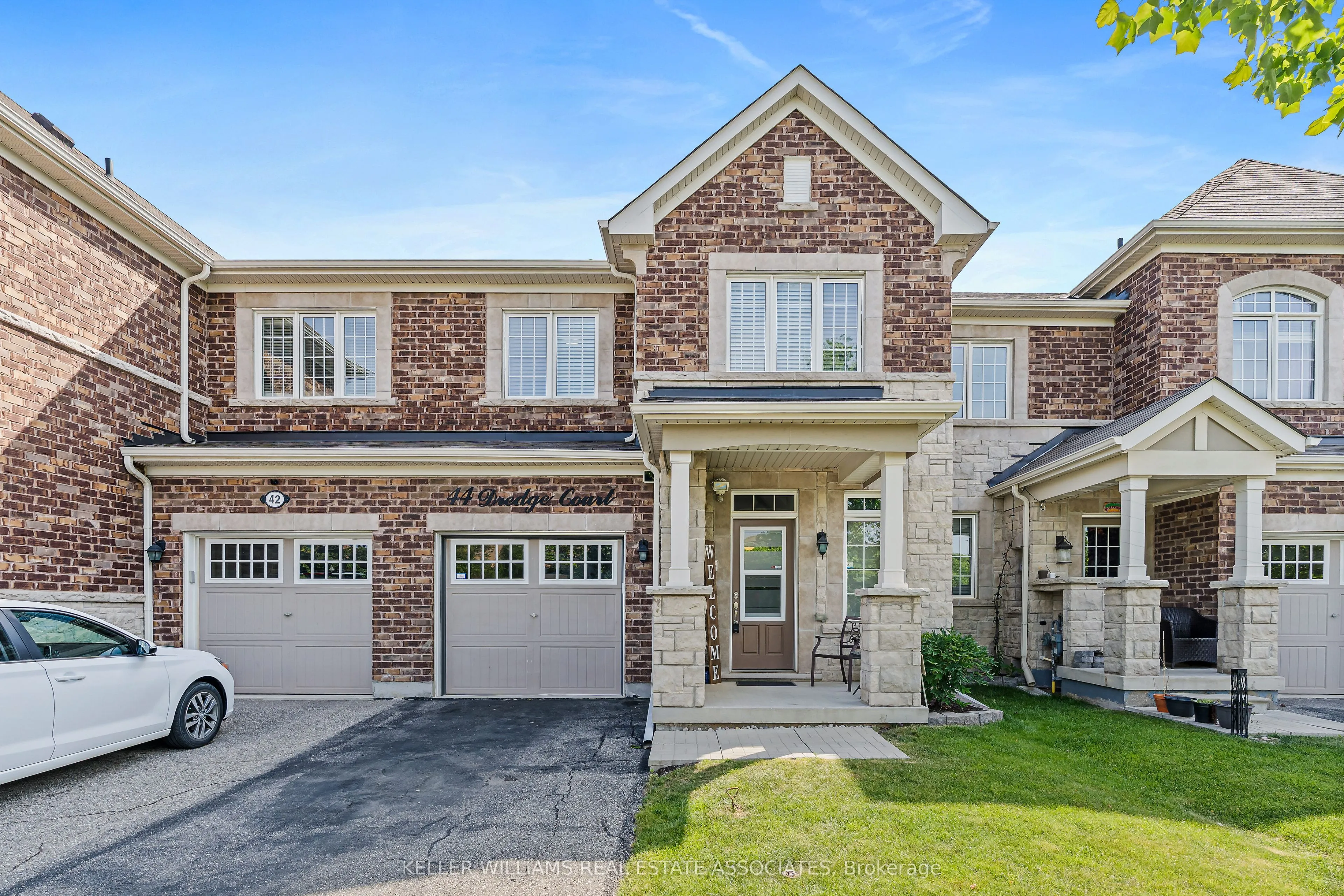 44 Dredge Court, ON L9T 8T1