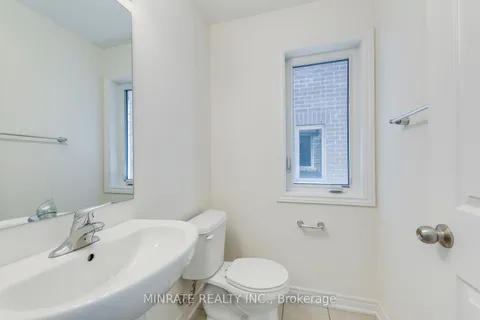 3934 Leonardo Street, ON L7M 0Z8