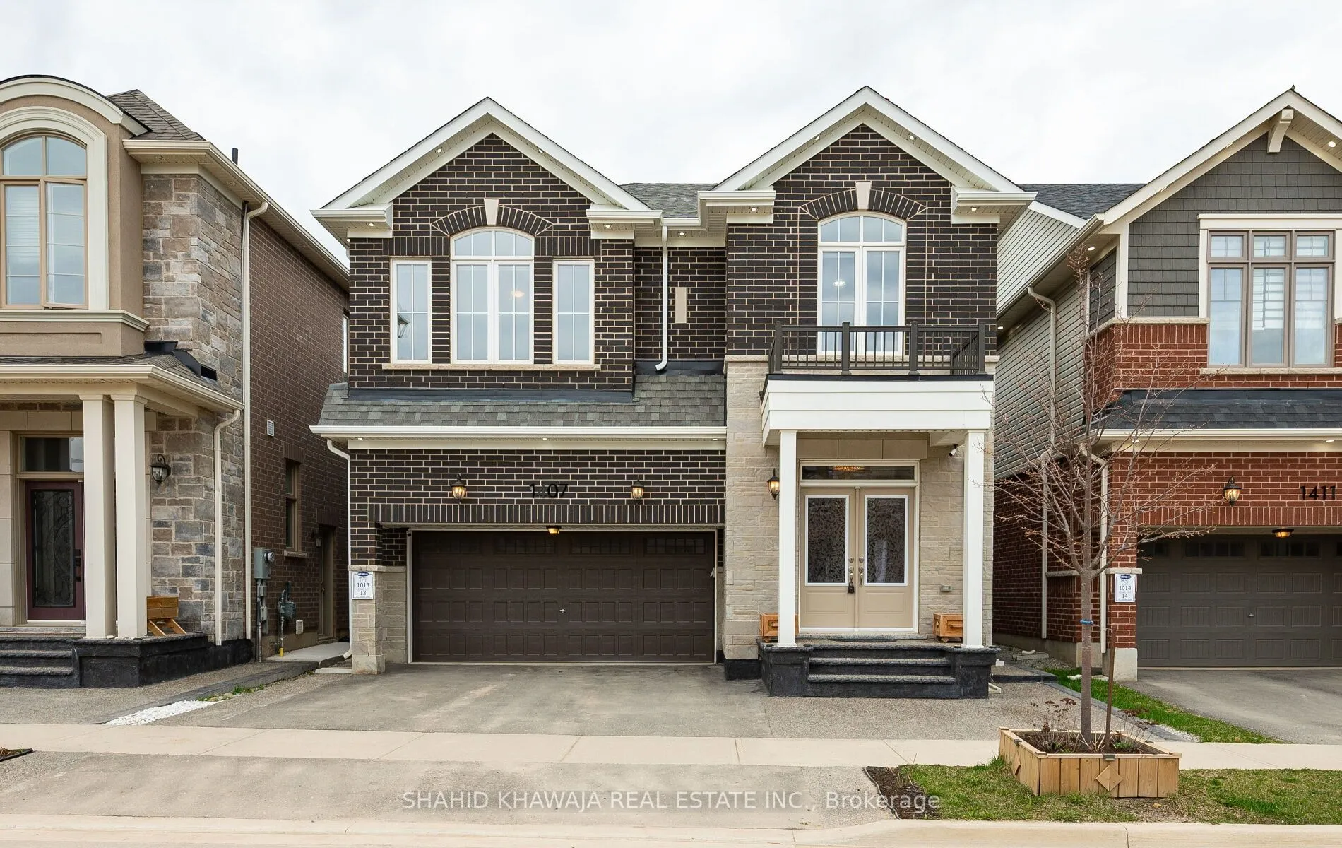 1407 Buckthorn Gardens, ON L9E 1P9