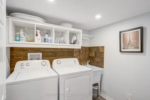 100 Kempenfelt Trail, ON L7A 0Z9