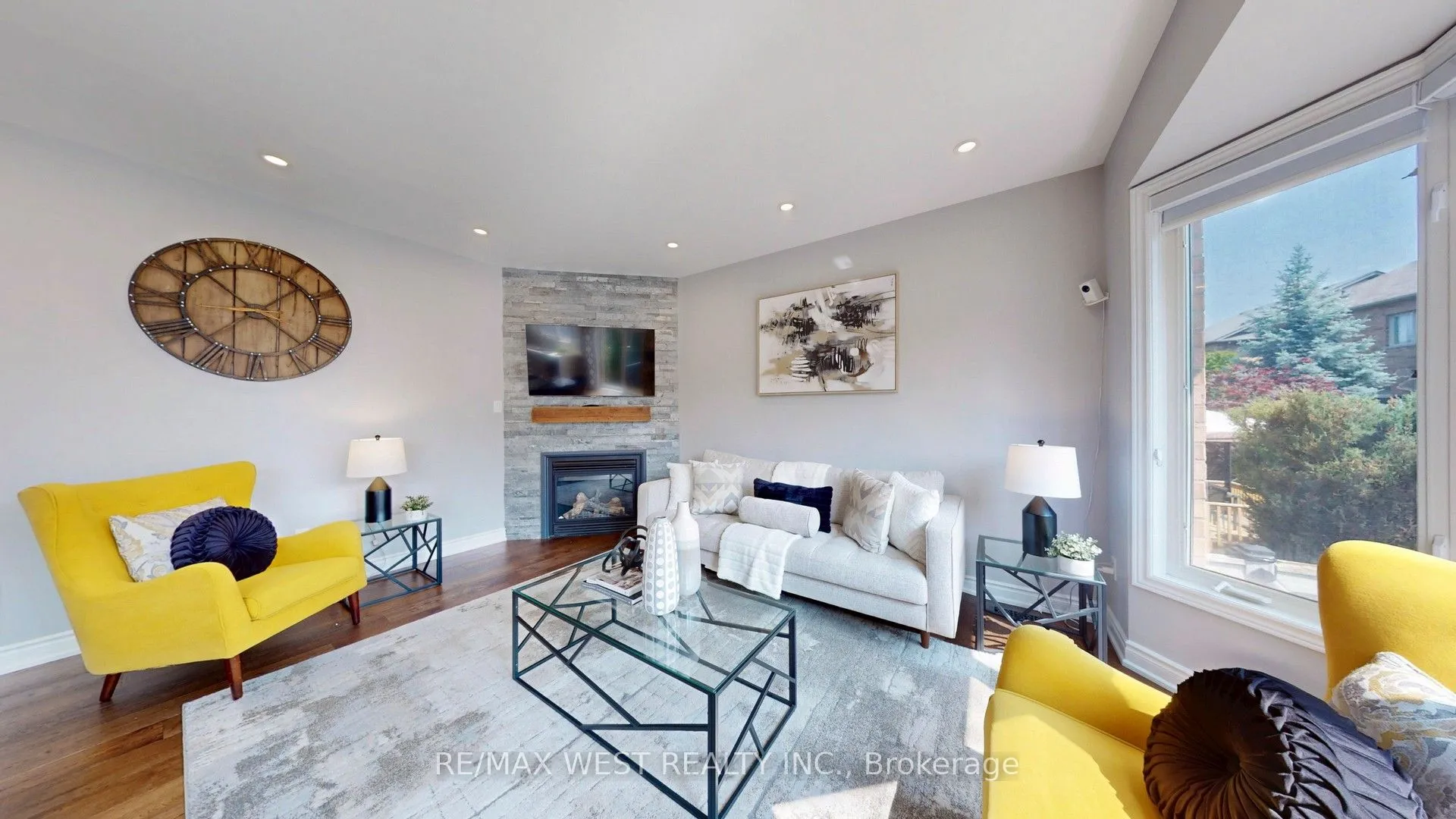 230 Dalgleish Gardens, ON L9T 6Z8