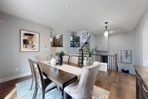 230 Dalgleish Gardens, ON L9T 6Z8