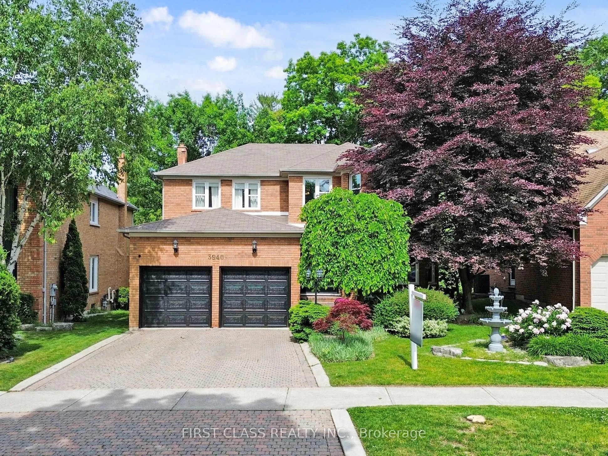 3940 Rolling Valley Drive, ON L5L 5V9