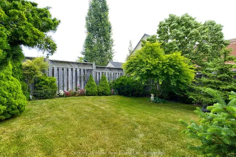2088 Redstone Crescent, ON L6M 5B1