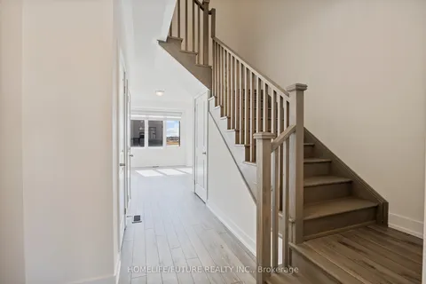 1540 Labine Point, ON L9T 7E7