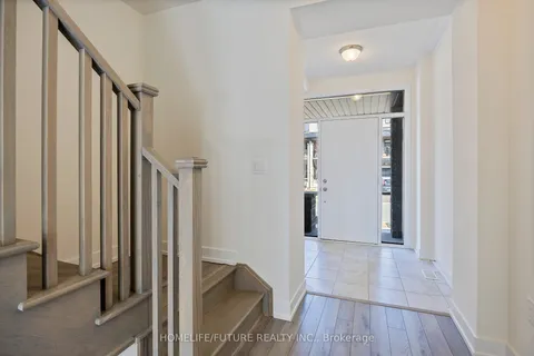 1540 Labine Point, ON L9T 7E7