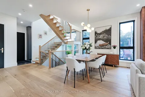 22 Spring Garden Road, ON M8Z 3X1