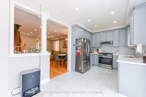 682 Megson Terrace, ON L9T 8K4