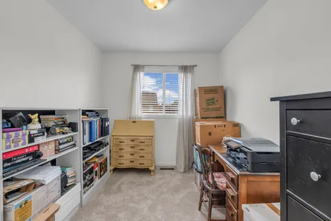 52 Melissa Court, ON L6X 4X1