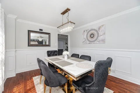 20 St Mark Place, ON L6X 3W5