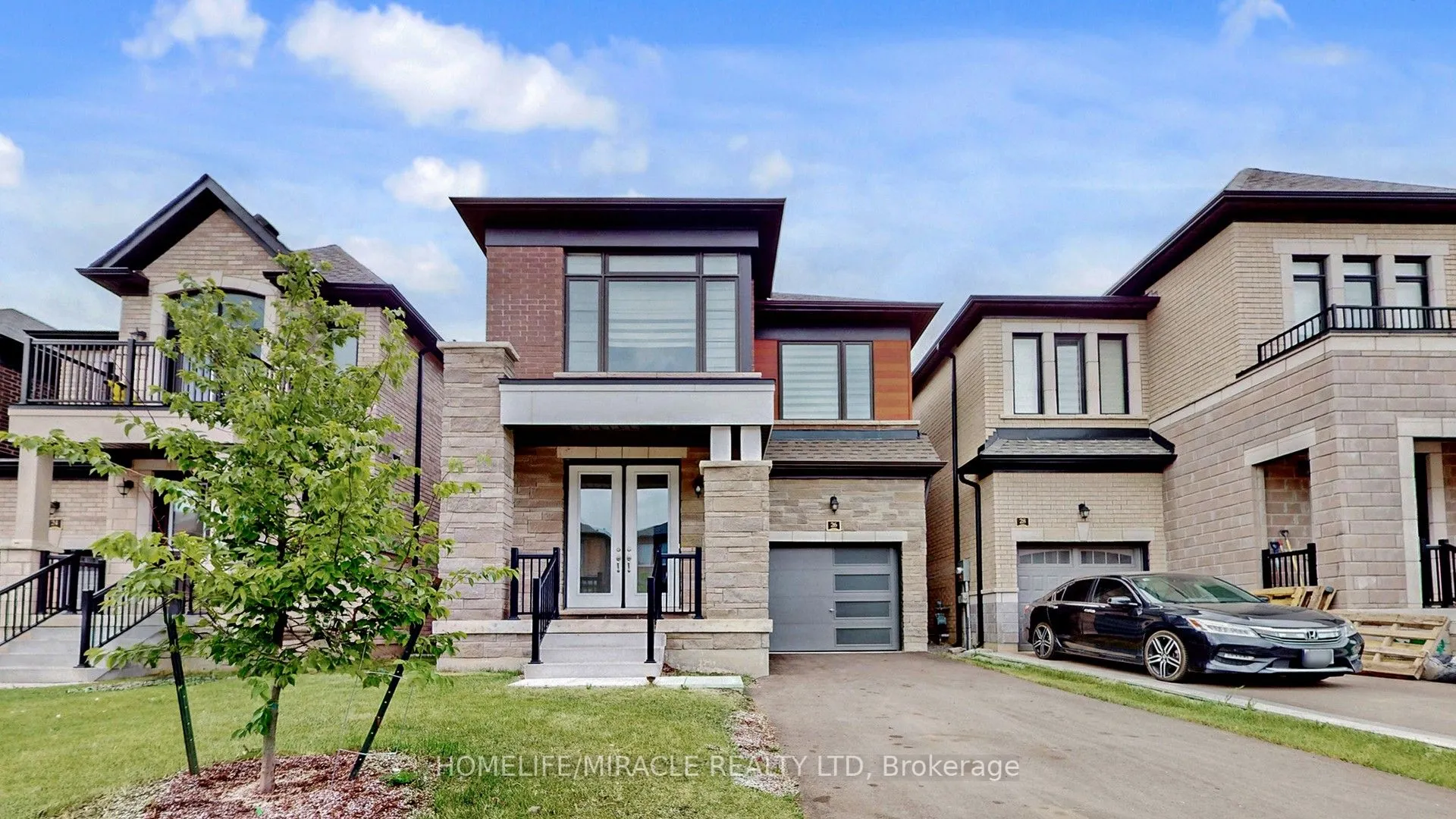 26 Calabria Drive, ON L7C 1Z9