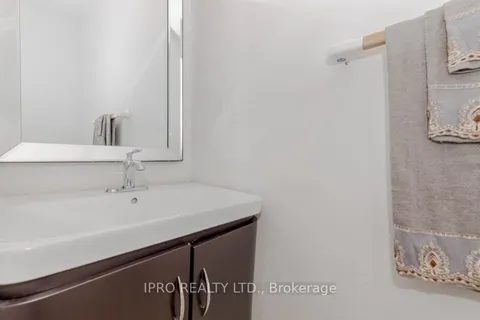 5118 Cree Lane, ON L4Z 3B4