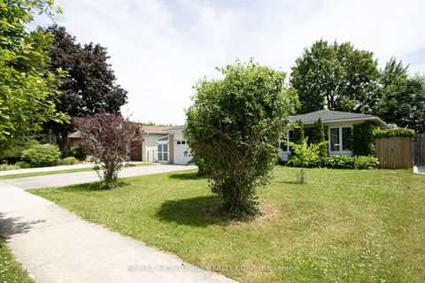 1478 Seaview Drive, ON L5J 1X5