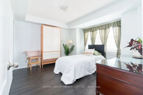 668 Sellers Path, ON L9T 0P6