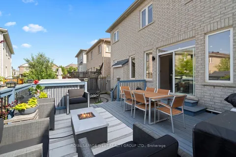3295 Hopkins Drive, ON L7M 0M8