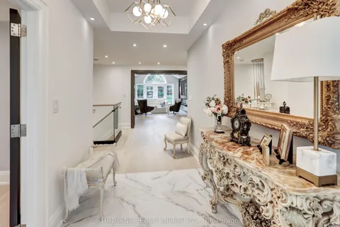 1520 Drymen Crescent, ON L5G 2P2