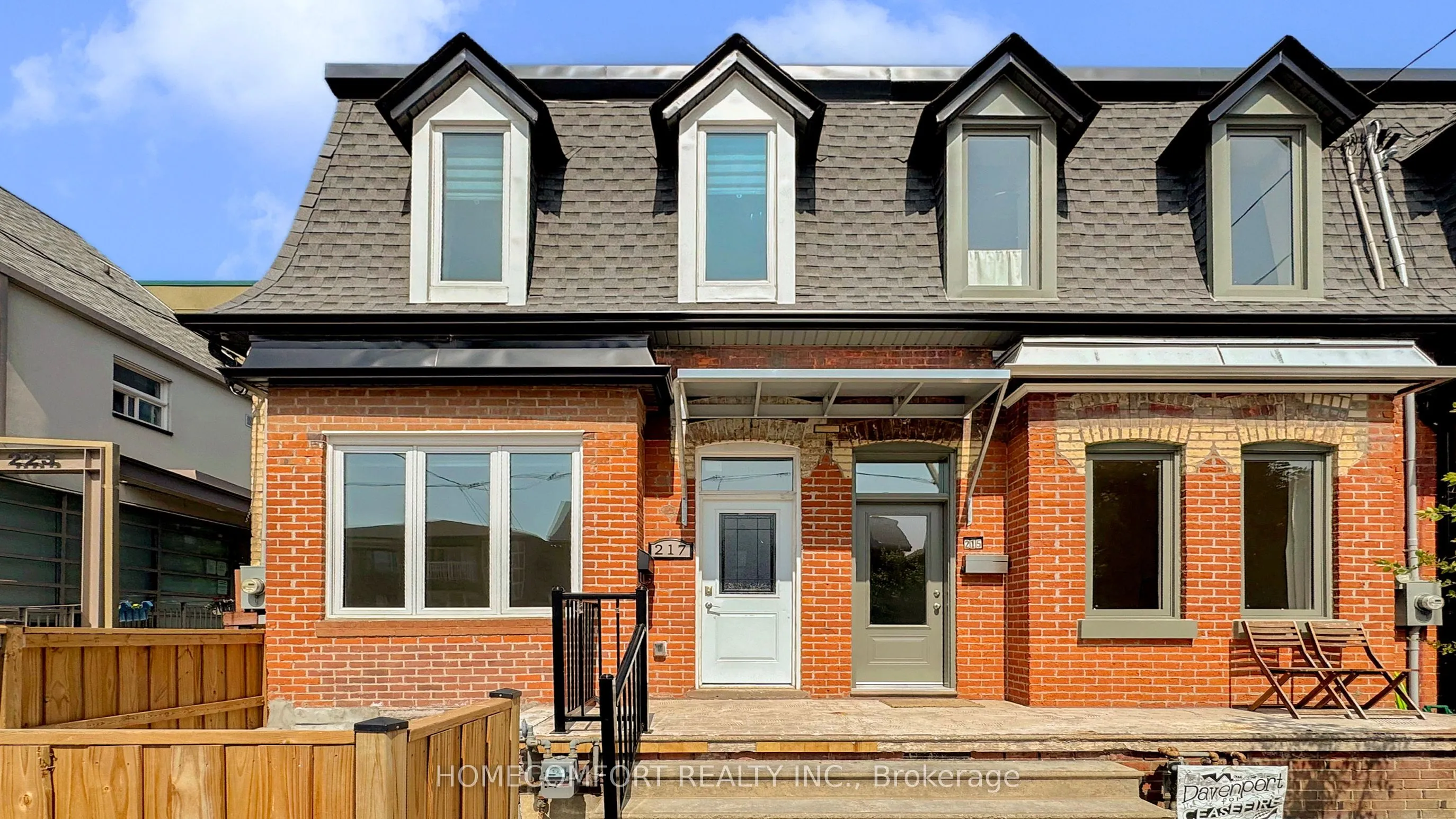 217 Osler Street, ON M6N 2Z2