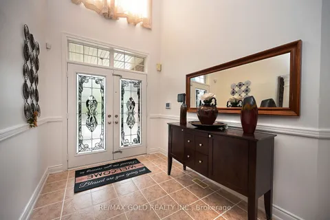 42 Louvain Drive, ON L6P 1W7