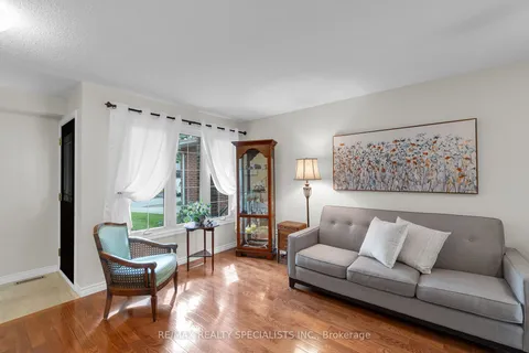 64 Maplehurst Square, ON L6Z 1J6
