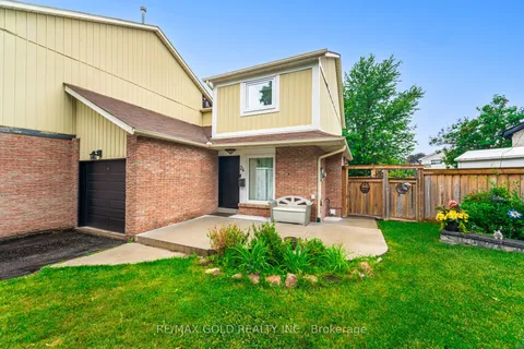 24 Terry Hill, ON L6Z 1N1