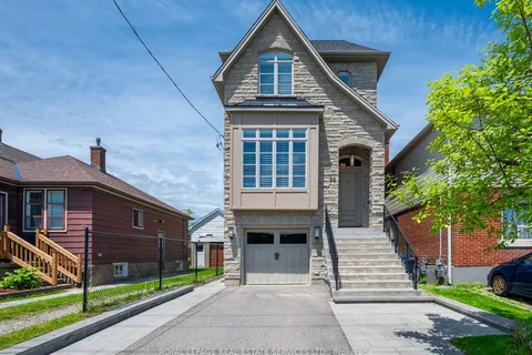 22 Portland Street, ON M8Y 1A5