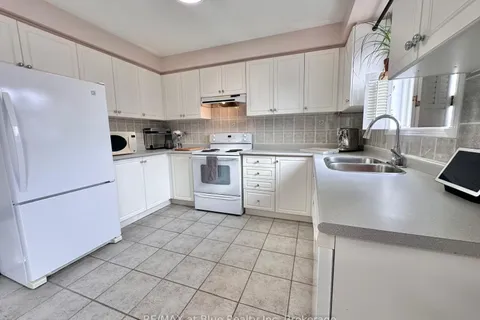 192 Lockwood Road, ON L6Y 4Y4