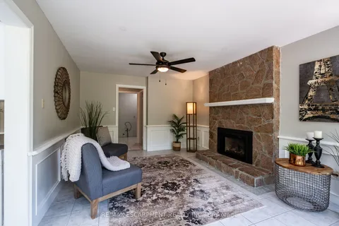 1689 Kerns Road, ON L7P 4V6