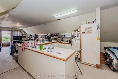 13265 Nassagaweya Puslinch Townline, ON L0P 1J0