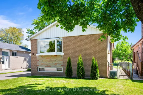 19 Wellesworth Drive, ON M9C 4P5
