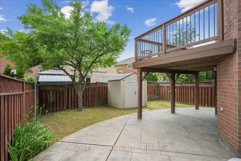 5322 Lismic Boulevard, ON L5V 1P5