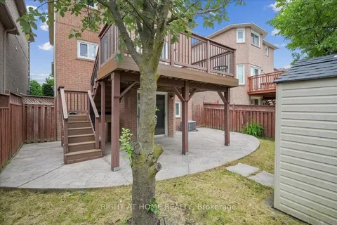 5322 Lismic Boulevard, ON L5V 1P5