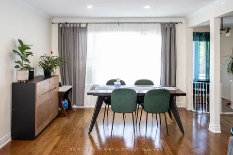 4386 Curia Crescent, ON L4Z 2X3