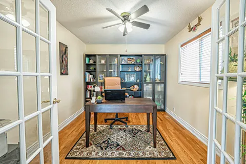 7289 Terragar Boulevard, ON L5N 7L8