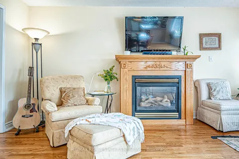 7289 Terragar Boulevard, ON L5N 7L8