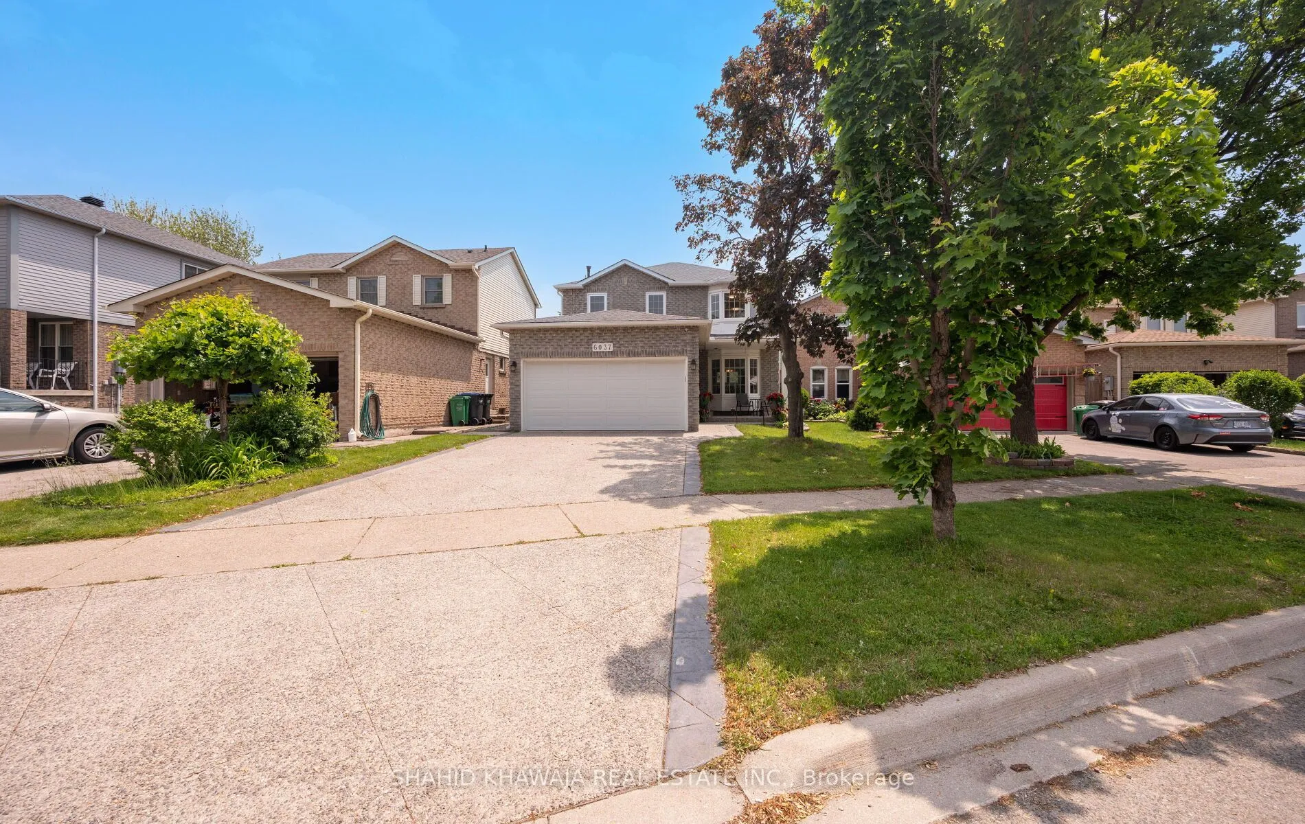 6037 Prairie Circle, ON L5N 6B1