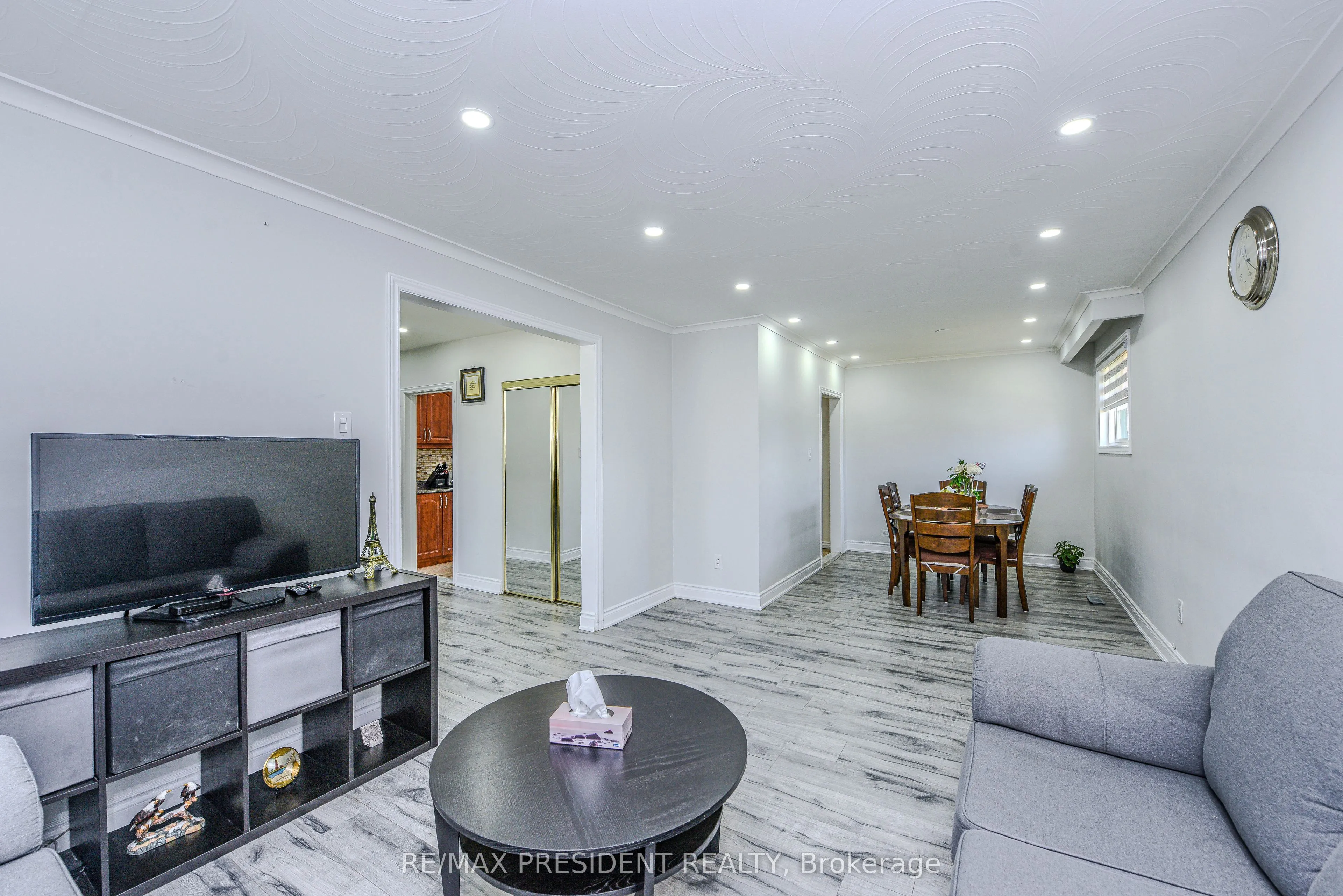 3686 Darla Drive, ON L4T 2C9