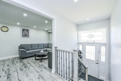 3686 Darla Drive, ON L4T 2C9