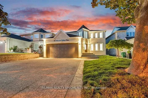 70 Pleasant Valley Place, ON L6R 5R9