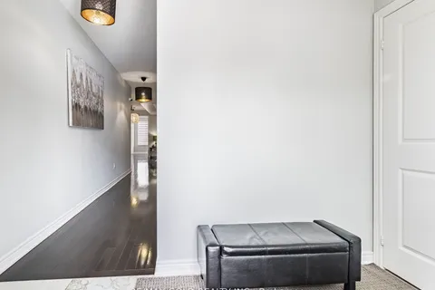 11 Clunburry Road, ON L7A 5B4