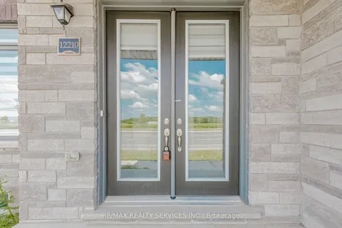 12210 Mclaughlin Road, ON L7C 1Z9